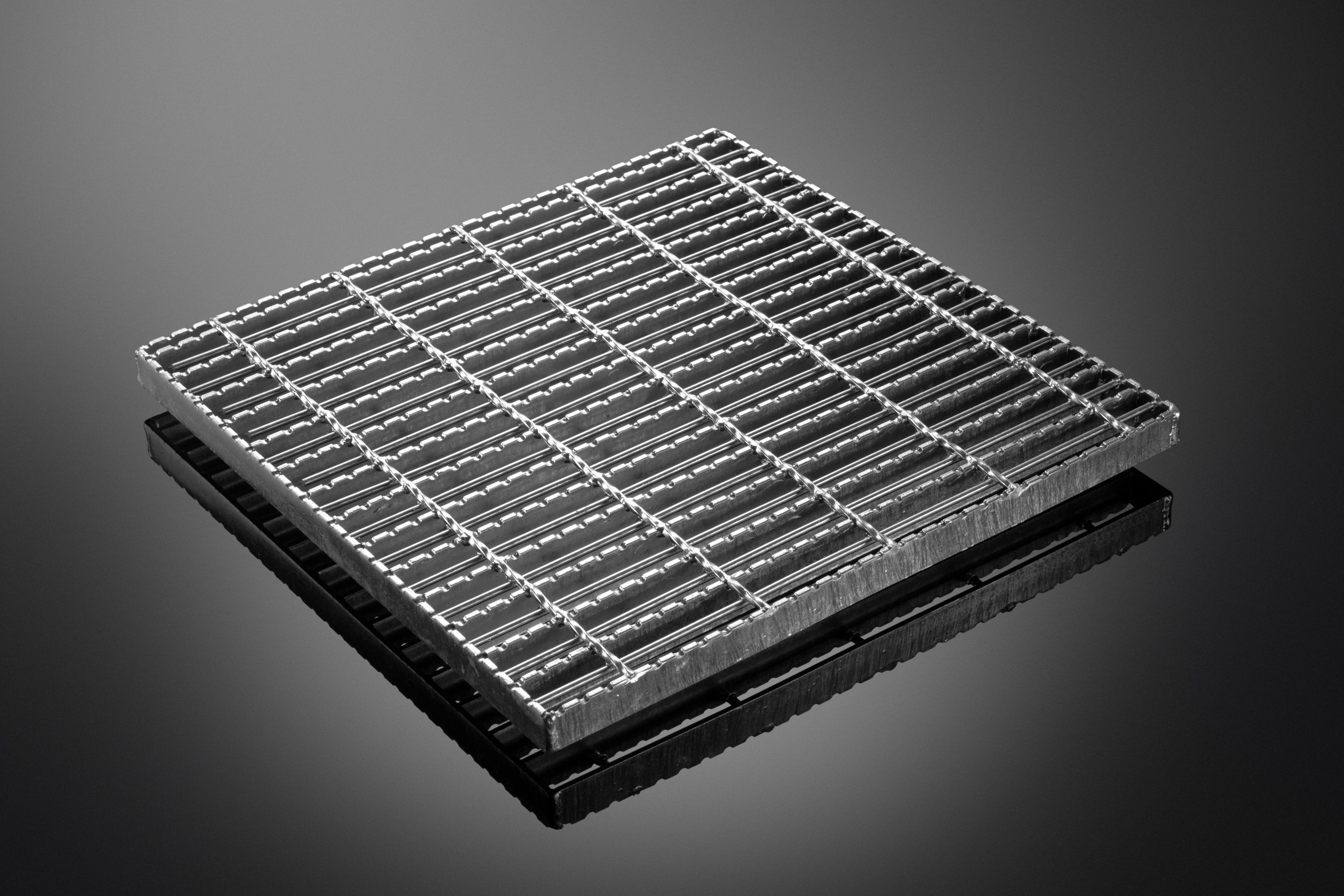 Steel gratings · Stair treads · Request now!